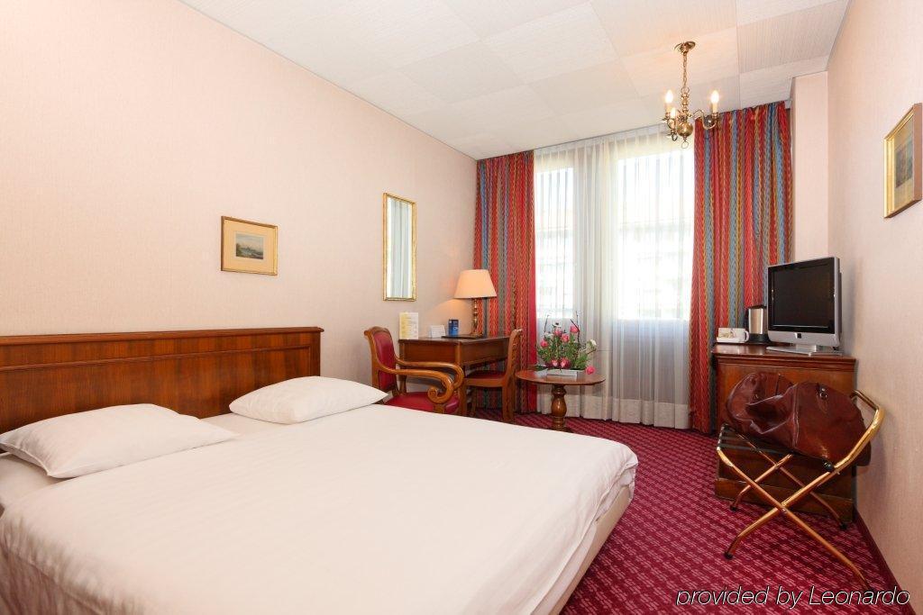 Hotel Ibis Centre Nations Ginevra